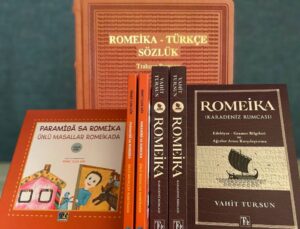 Vahit Tipsin ile Romeika Söyleşisi: Romeika Sözlüğü, Tarihi Her Manada Silmek İsteyenlerin Karşısında