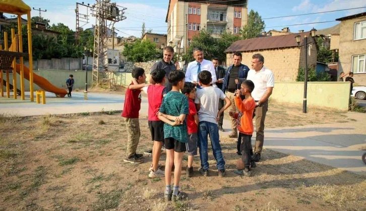 Vali Çelik’ten Yeni Mahalleye Halı Saha Müjdesi