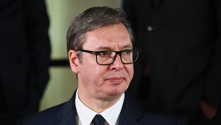 Vucic: Avrupalı ​​Politikacılar Churchill’in Rolünü Mantıksız Bir Şekilde Benimsedi