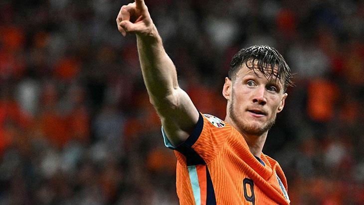 Weghorst Adım Adım Süper Lig Devine! Transferde Sürpriz Gelişme