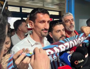 Yıldız Futbolcu Stefan Savic Trabzon’da