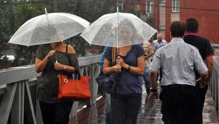 Yurt Genelinde Sıcaklıklar Düşüyor, İstanbul’a Sağanak Geliyor