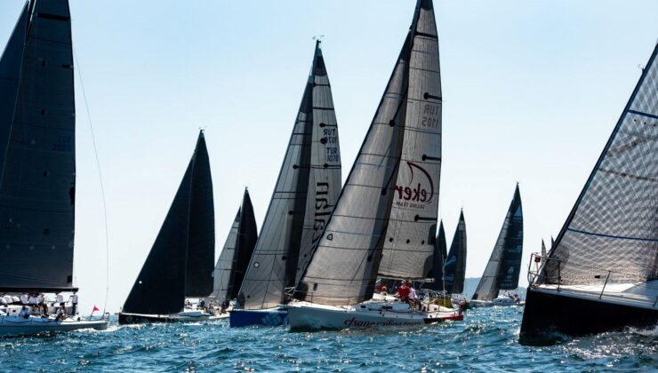 12. Tayk Slam-Eker Olympos Regatta Yelken Festivali’nde “Büyük” Kupanın Sahibi “Enka Cheese Iv” Kadrosu Oldu