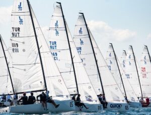 12. Tayk Slam-Eker Olympos Regatta Yelken Yarışları’nda, J/70 Sınıfı Yarışları Tamamladı