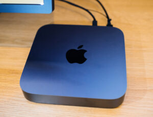 Apple’ın Mac Mini’si Hem Güçleniyor, Hem de İyice Küçülüyor