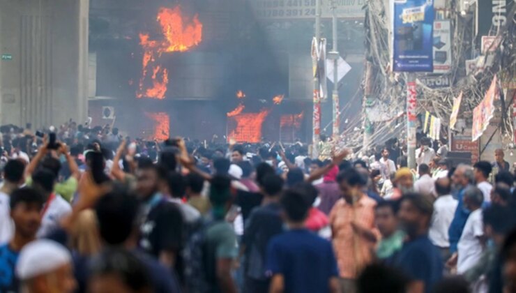 Bangladeş’te Protestolarda Hayatını Kaybedenlerin Sayısı 93’e Yükseldi