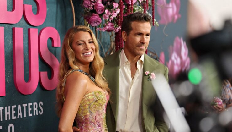 Blake Lively’den Ryan Reynolds İtirafı: Bana Her Hafta Çiçek Yollardı