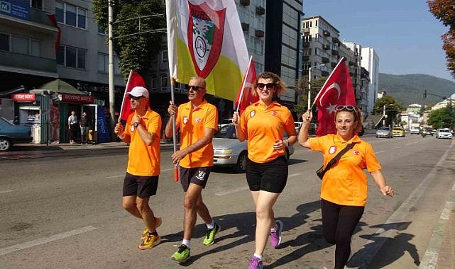 Bursa’da Taksi Sürücülerine Ataklara 16 Kilometre Koşarak Tepki Gösterdiler