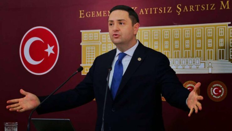 CHP Milletvekili Umut Akdoğan’dan Rötar Meselesine Tepki: Ses Verin Saray Ahalisi, Sizin Uçaklar Rahat Mı?”