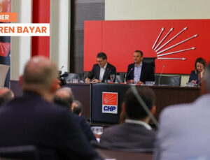 CHP Yeniden Güçlü Genel Sekreterliği Tartışıyor