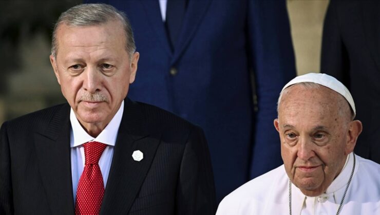 Ertuğrul Özkök: Dün Papa’nın Telefonda Erdoğan’a Nezaketen Söylemediği Cümleleri Tek Tek Açıklıyorum