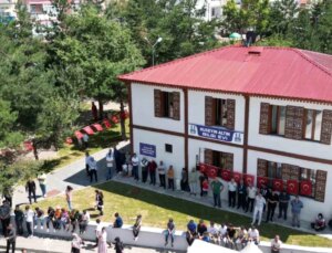 Erzurum Büyükşehir Belediyesi Hüseyin Altın Bilgi Konutu’nu Açtı