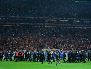 Fenerbahçe’nin Galatasaray Derbisi Sonrası Olaylara İlişkin Şikayetine Takipsizlik