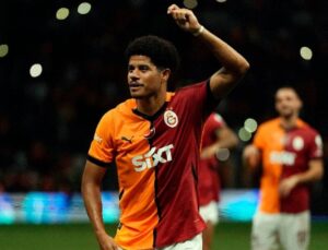 Galatasaray’ın Yeni Transferi Gabriel Sara, Championship’te En İyi 11’e Seçildi