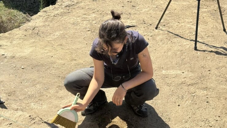 İkiztepe Höyüğü’ndeki Hafriyatlar, Anadolu’daki Dokumacılık Tarihine Işık Tutuyor