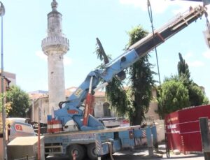 İstanbul’da Tarihi Hacı Evliya Çeşmesi Taşındı