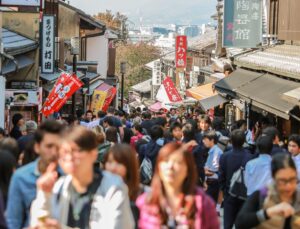 Japonya’ya Turist Akını: 2 Ay Üst Üste Rekor Kırdı