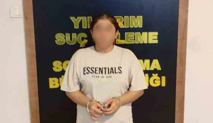 Kadın Hırsız, Kendisini Yakalayacak Polis Memuru ile Adana’dan Bursa’ya Kadar Yolculuk Yaptı