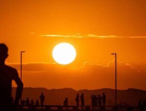 Meteoroloji’den Haftalık Hava Tahmini: Yağış ve Olağanın Üzerinde Hava Sıcaklıkları Bekleniyor