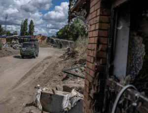 Rusya: Ukrayna Kursk’ta Bir Köprüye Daha Saldırdı, Şimdilik Barış Görüşmesi Olmayacak