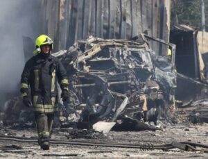 Rusya’nın Yoğun Saldırıları Ukrayna’yı İkinci Gününde de Vurdu; “Tüm Ülke Balistik Silah Saldırısı Tehdidi Altında”