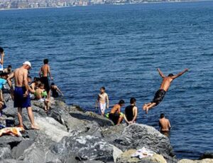 Sabah Denize Girmek Faydalı Mı?