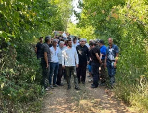 Uludağ’ın Eteğinde Suyun Kaynağında Susuz Kalan Köylüler, Eylem Yaptı Boruları Kesti