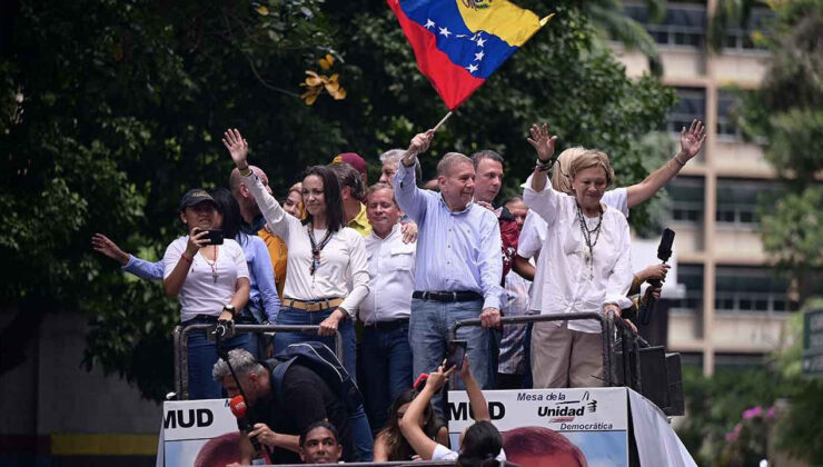 Venezuela’da Seçim: Blinken’dan Gonzalez’e Tebrik, Maduro’dan Musk’a Suçlama