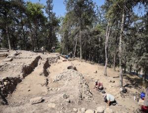 9 Bin Yıllık Yumuktepe Höyüğü’nde Çalışmalar Sürüyor