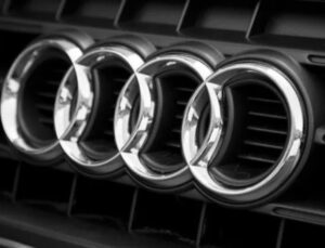 Audi Fabrikası Çalışanları, Üretimi Biten Otomobillerin Anahtarlarına El Koydu