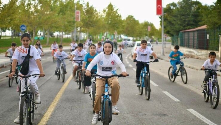 Avrupa Hareketlilik Haftasında Bisiklet Turu ve Sıfır Atık Etkinliği Düzenlendi