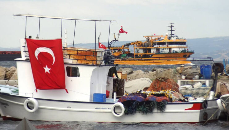 Çanakkale’de Av Sezonu Açıldı: ‘Yılbaşına Kadar Bol Bol Balık Yenecek’