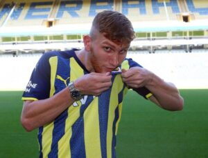 Fenerbahçe’de Burak Kapacak’a Takım Aranıyor