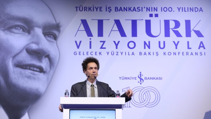 Gazeteci-Yazar Malcolm Gladwell: Atatürk Basketbol Değil Futbol Oynadı