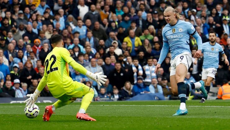 Haaland Gollerine Devam Ediyor: Ronaldo’yu Yakaladı