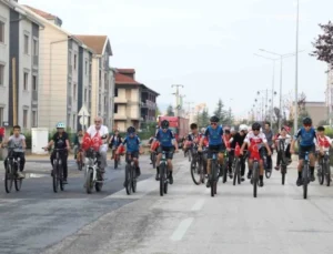 İnegöl’de Zaferden Kurtuluşa Pedal Basıldı