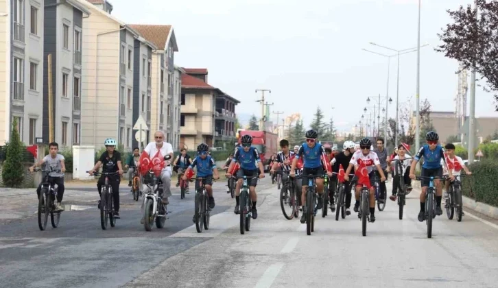 İnegöl’de Zaferden Kurtuluşa Pedal Basıldı