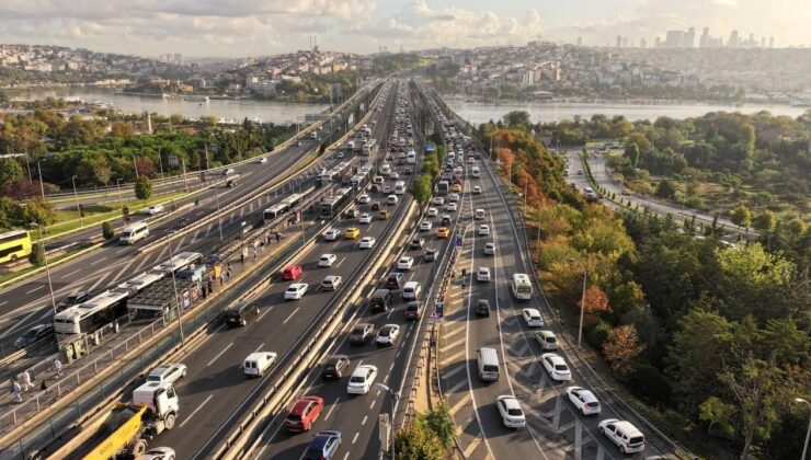 İstanbul’da Trafik Yoğunluğu: Durma Noktasına Geldi