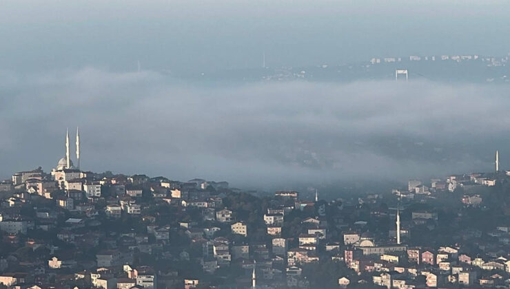 İstanbul’un Bazı Bölgelerinde Sis Tesirini Gösterdi