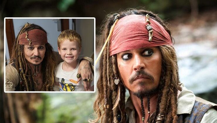 Johnny Depp Yine Korsan Oldu Ama Bu Kez Bir Sinemada Değil!