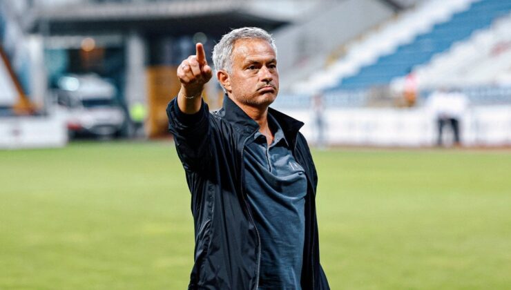 Jose Mourinho, Galatasaray’ı Bekliyor