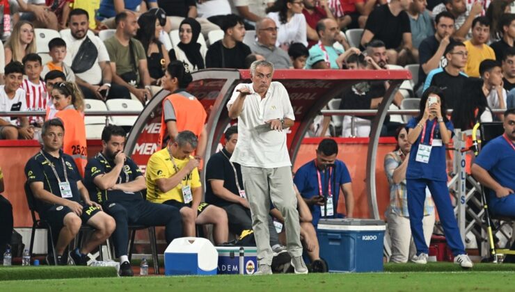 Jose Mourinho Var’a Yüklendi: Onlar İçin Kolay Maçtı