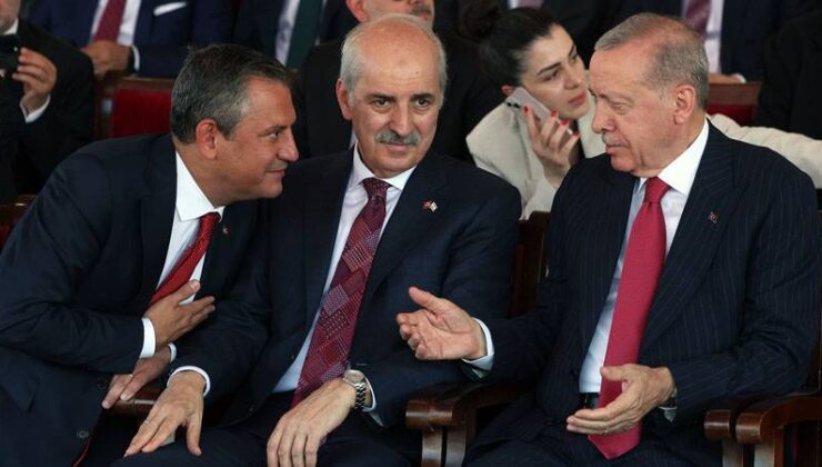 Kurtulmuş Mesajı Verdi: Yeni Anayasa Süreciyle İlgili Birkaç Tur Daha Olacak, Kimse Bu Süreci Zehirlemesin