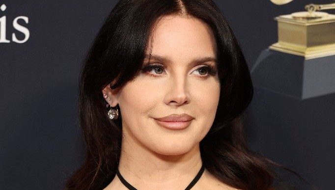 Lana Del Rey Sürpriz Bir Nikahla Evlendi