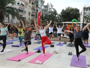 Mudanyalılar Pazar Sabahlarına Yoga ile Başlıyor!