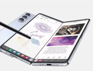 Samsung Yine Şaşırtmadı: Galaxy Z Fold 6’nın Boyası Neden Soyuluyor?