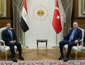 Sisi’nin Ankara Ziyareti Arap Basınında Yankılandı