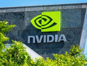 Teknolojide Resesyon Korkusu: Nvidia’nın Piyasa Değeri 280 Milyar Dolar Eridi