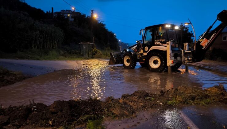 Trabzon’da Sağanak Yağış Etkili Oldu