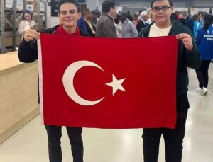 Türk Gençleri Dünya Satranç Olimpiyatları’nda Başarı Gösterdi